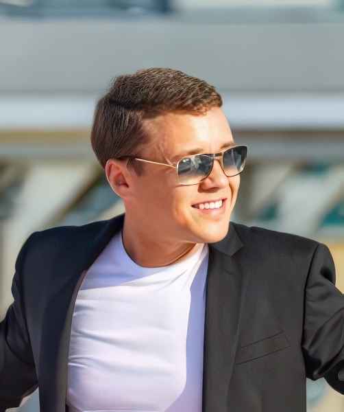 Alex - Best Miami Nightlife Promoter, VIP Table Service Expert